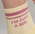 Chaussettes antidérapantes STRIPE Pilates « I'm Just a Girl» – Jaune et Rose à Paillettes