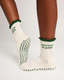 Chaussettes antidérapantes Pilates « Matcha Please» – Vert à paillettes
