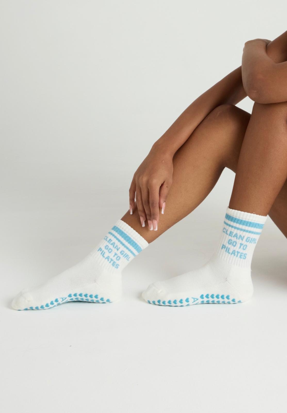 Chaussettes antidérapantes Pilates STRIPE «Clean Girl Go to Pilates» – Turquoise à Paillette