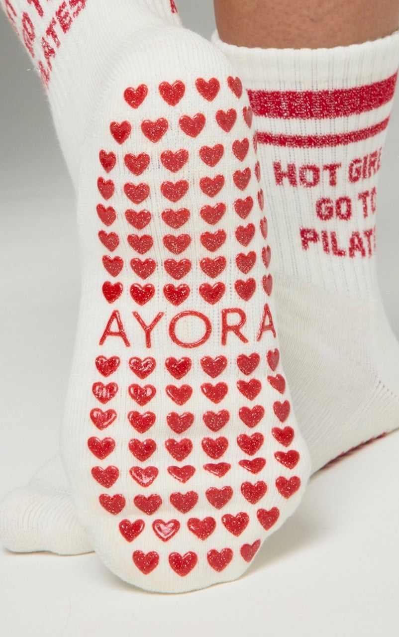 Chaussettes antidérapantes Pilates « Hot Girl Go To Pilates » – Rouge à Paillettes