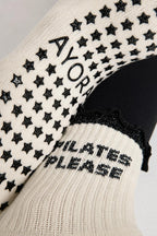 Chaussettes antidérapantes Pilates FRIZZY « Pilates Please» – Noir à Paillettes